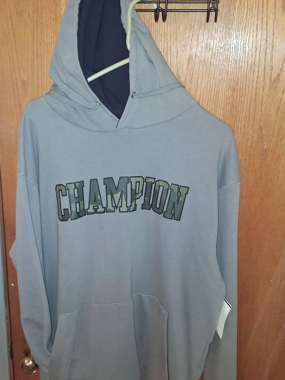 Champion Men's Light Gray Crewneck Hoodie with Logo